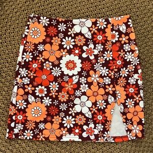 Brand new never worn floral skirt - SO cute! XS